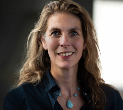 Foto van docent-onderzoeker Lectoraat Kracht van sport en bewegen Katja Braam